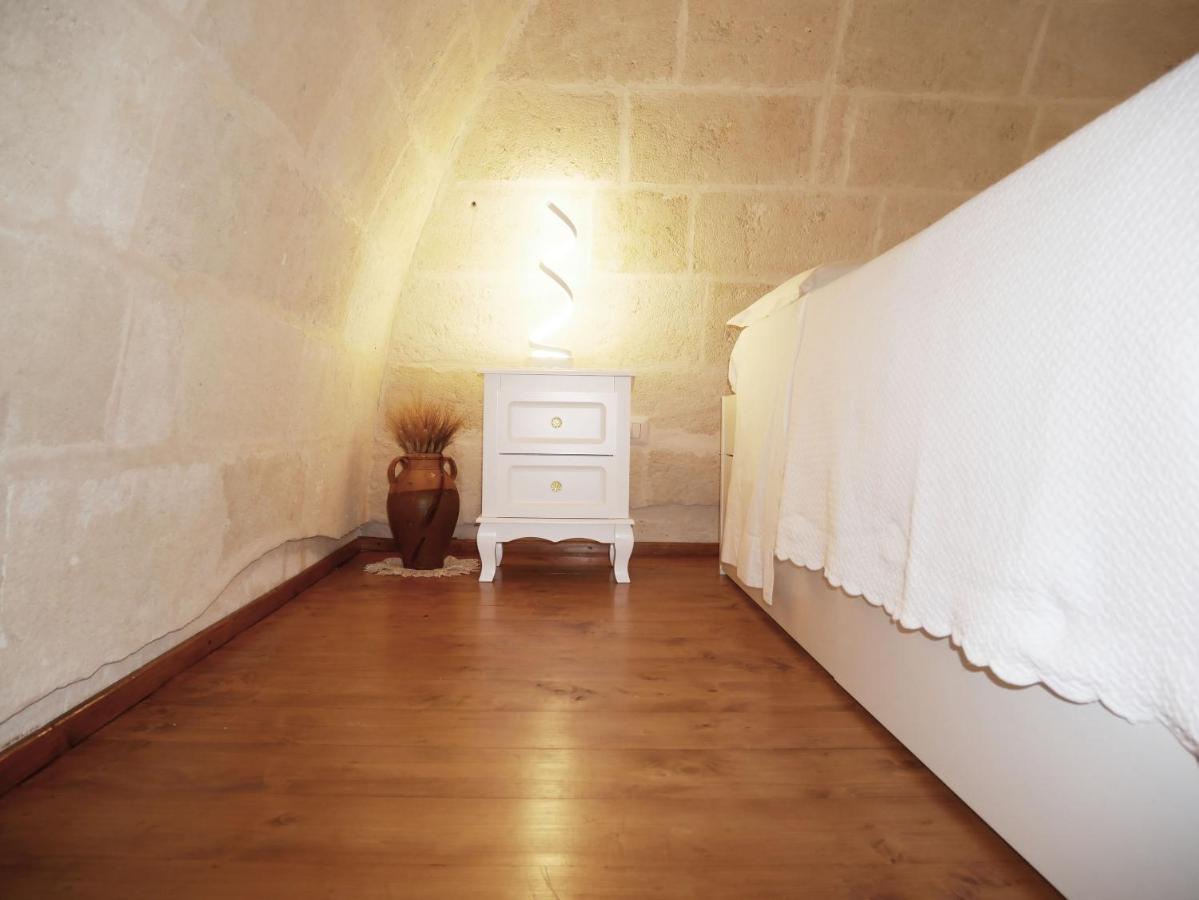 הוילה לטרצה Casa Sant'Agata מראה חיצוני תמונה